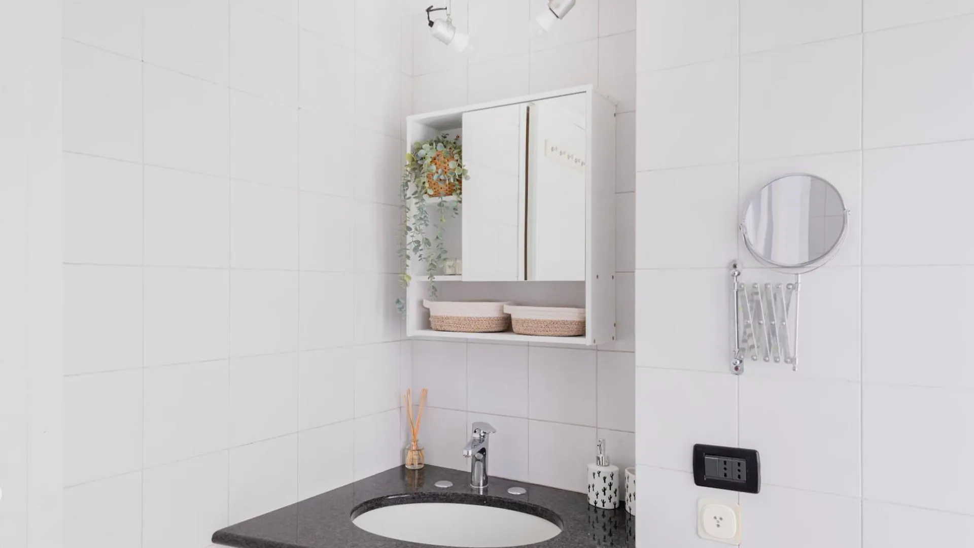 Διαμέρισμα Stylish And Cozy Apt Close To Naviglio Μιλάνο