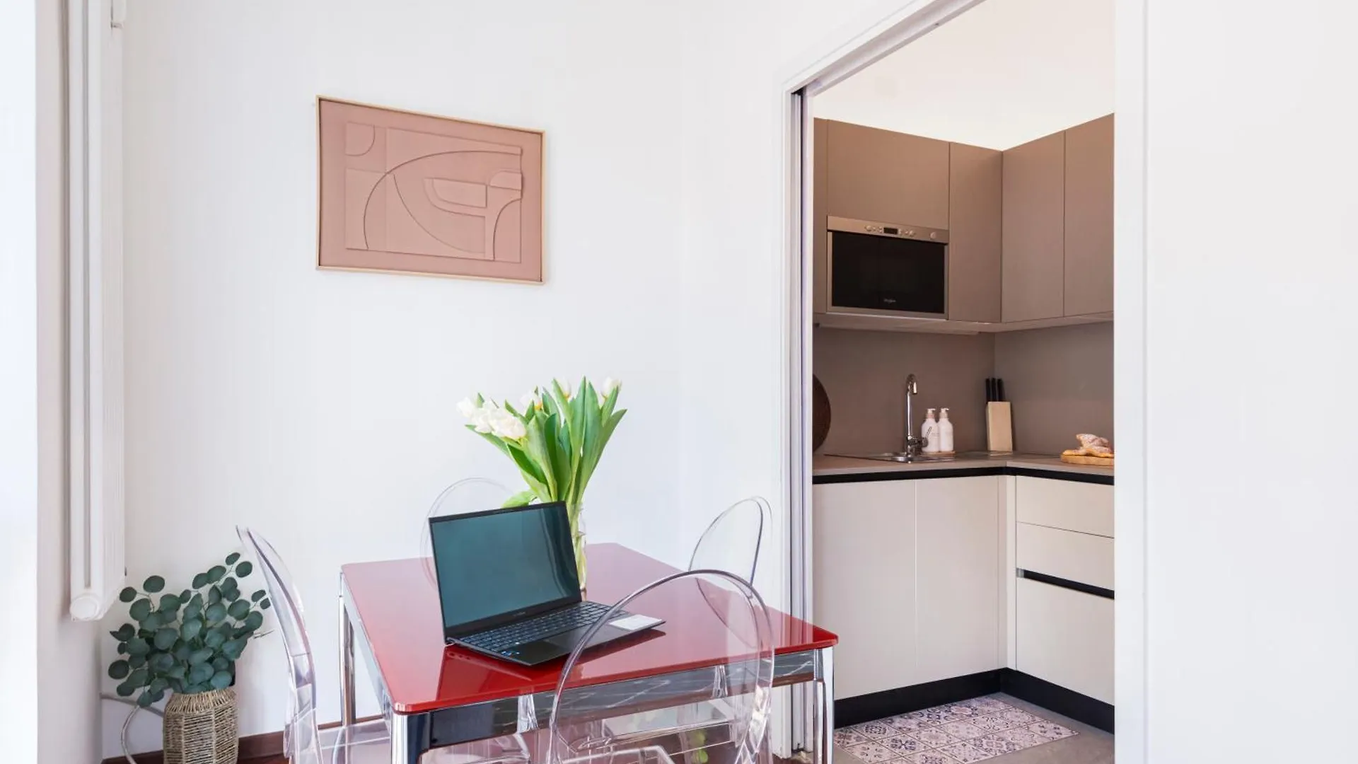 Stylish And Cozy Apt Close To Naviglio Μιλάνο